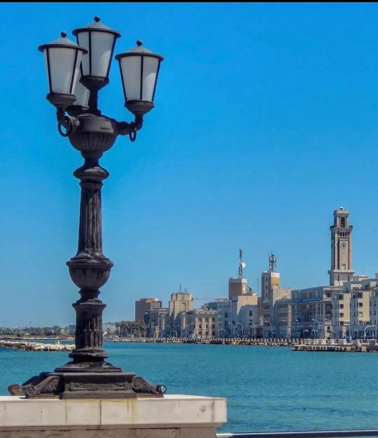 Annamaria - Central Station Charming Accommodation Bari Exterior foto