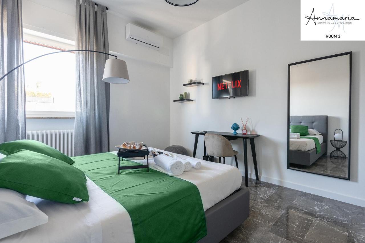 Annamaria - Central Station Charming Accommodation Bari Exterior foto